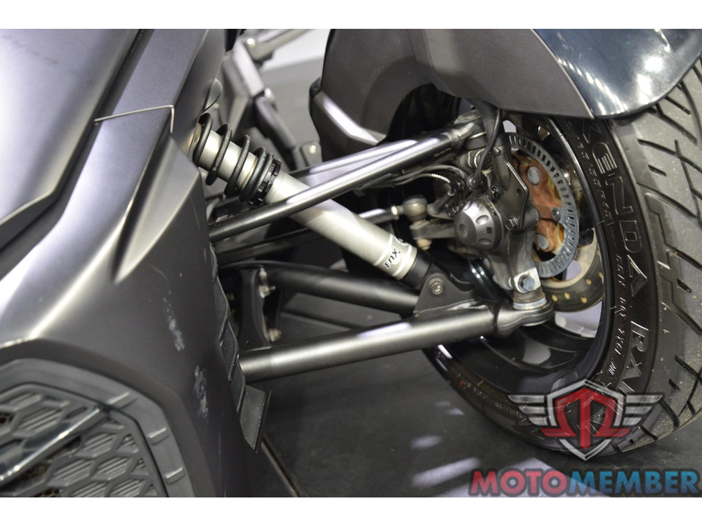 2021 Can-am Spyder F3-s alt