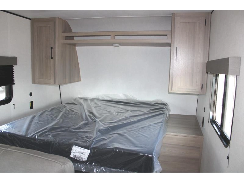 2026 Keystone Rv Coleman 23b alt
