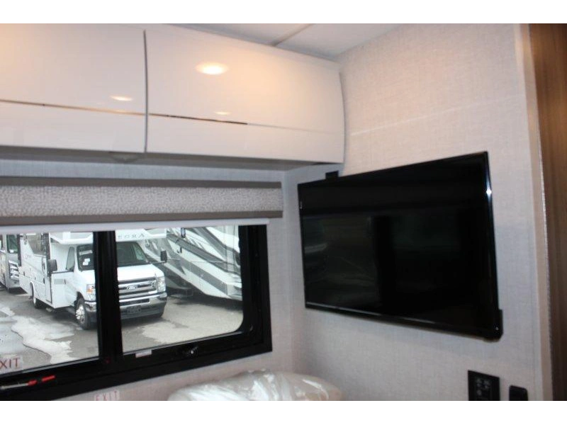 Thor Motor Coach Compass 24kb 2026 alt