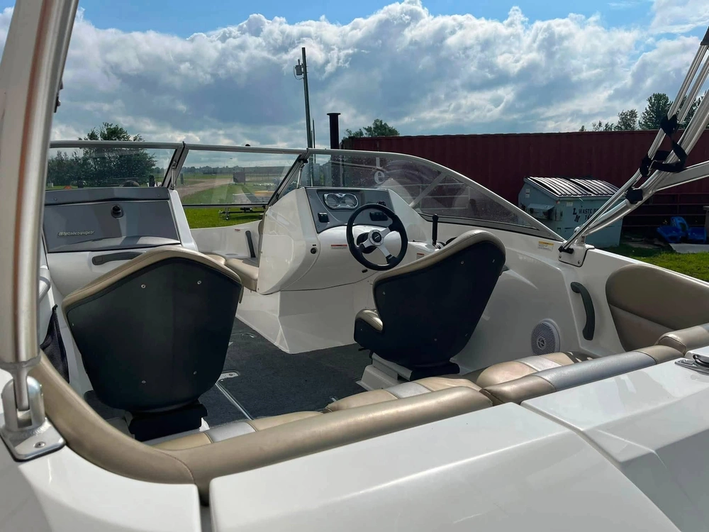 2007 Sea-doo Sport Boats Challenger 180 - Single 4-tech 215hp Rotax alt