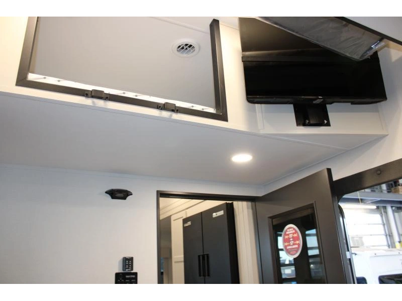 Grand Design Momentum 344m 2026 alt