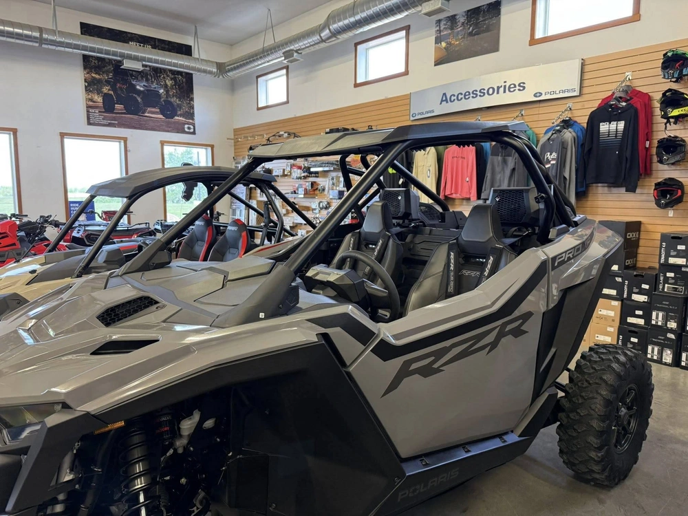 2026 Polaris Rzr Pro Xp Ultimate alt