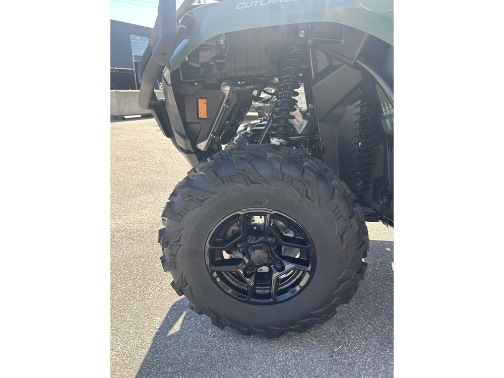2026 Can-am Outlander Pro Xu Hd7 alt
