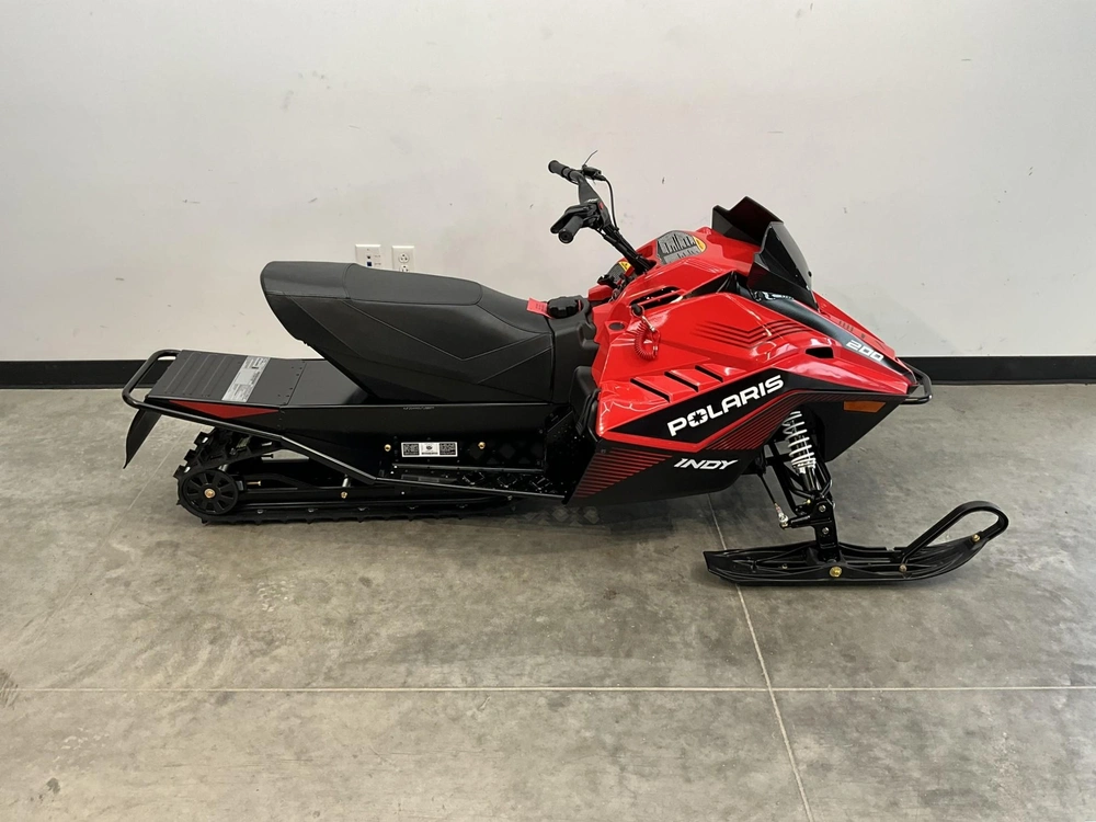 2027 Polaris 200 Indy alt