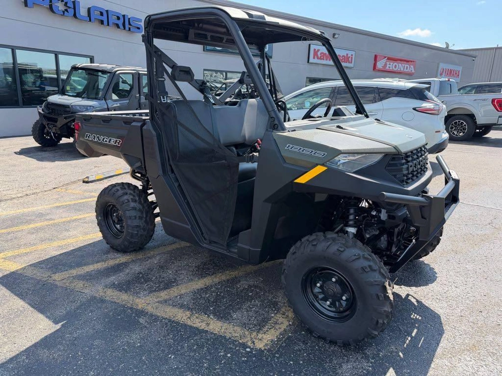 2026 Polaris Ranger® 1000 Eps alt