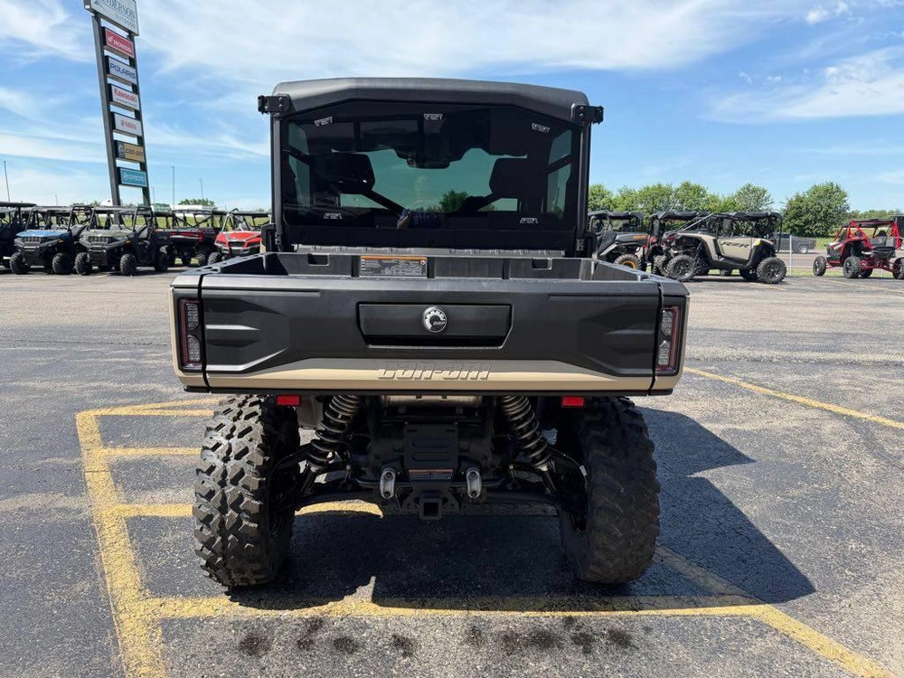 2026 Can-am Defender Limited Hd11