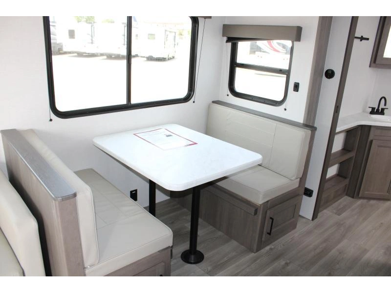 Grand Design Transcend 305bht 2026 alt
