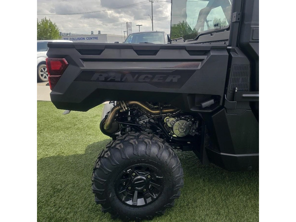 2026 Polaris Ranger 1000 Cab alt