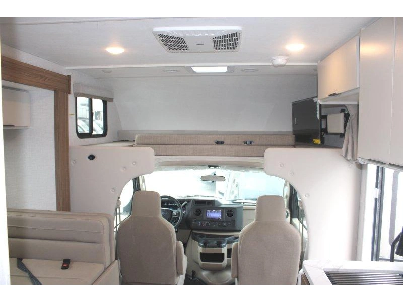 Thor Motor Coach Four Winds 25z 2027 alt