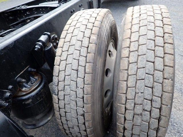 Freightliner M2-106 2013