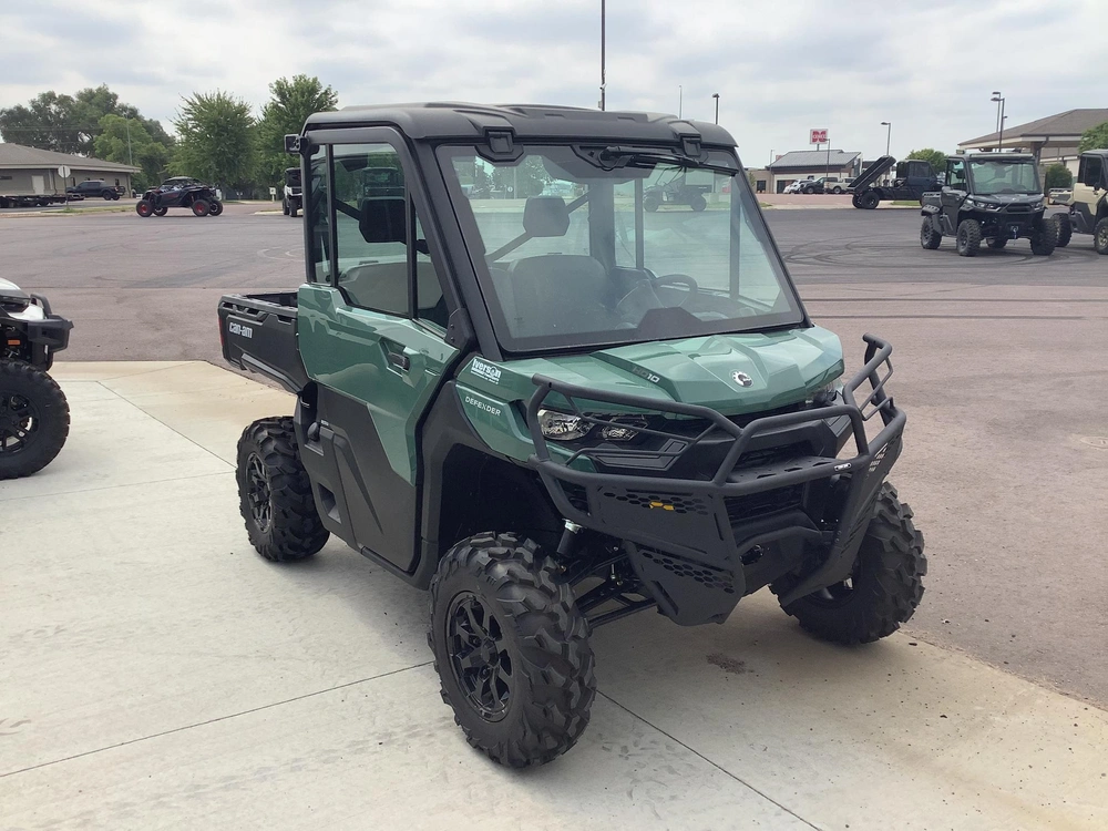 2026 Can-am Defender Hd10 Hvac Cab alt