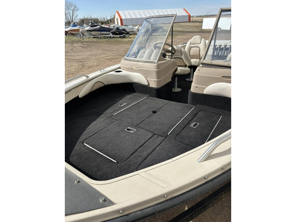 2003 Crestliner 1850 Sportfisher - 15hp Honda alt