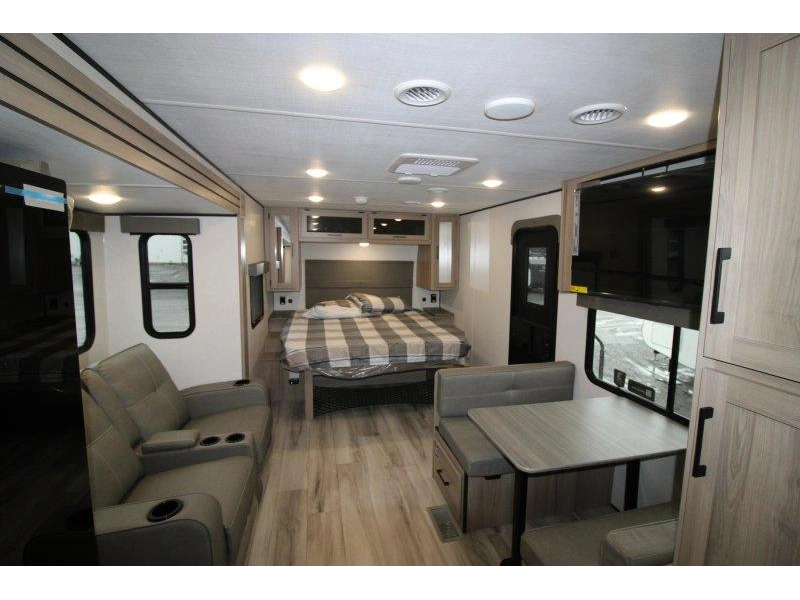 Keystone Rv Coleman 2115rk 2026 alt