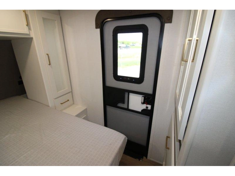 2026 Grand Design Transcend 245rlt alt