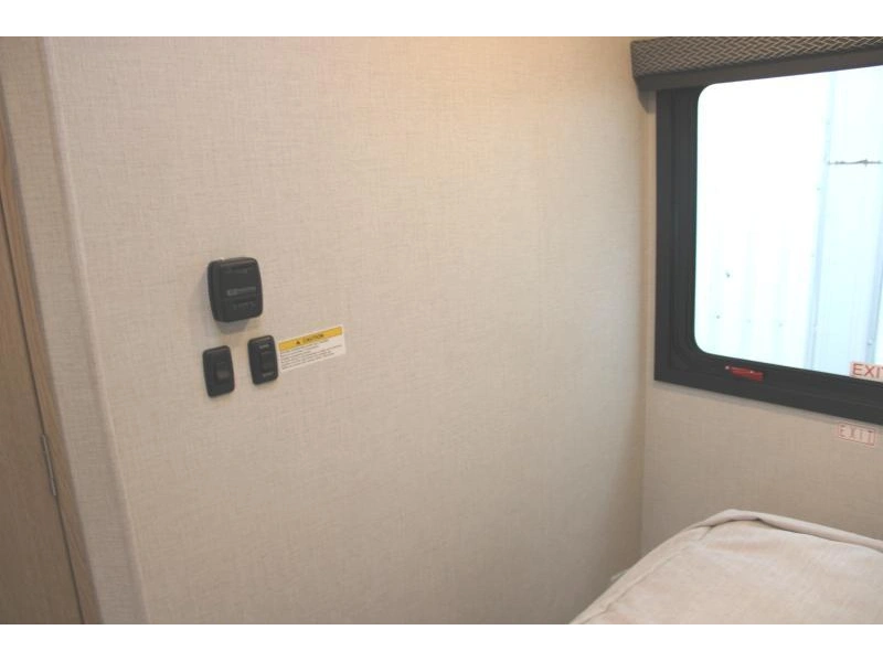 2026 Thor Motor Coach Four Winds 22z alt