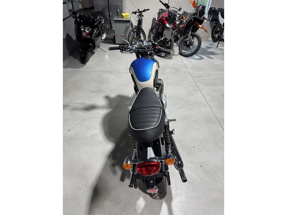 2026 Triumph Bonneville T120 alt