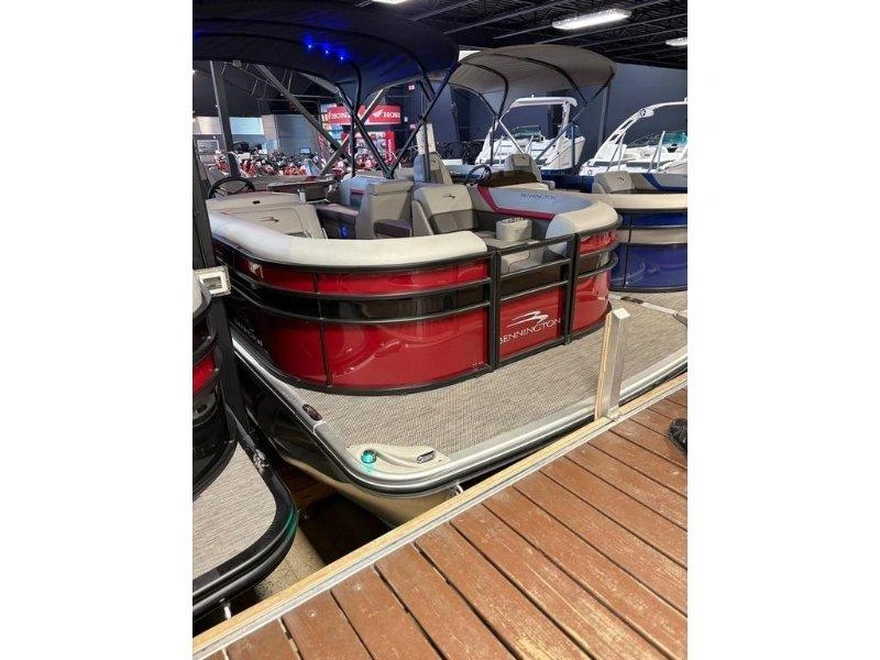 Bennington Marine Bennington 22 Sxsbsp 2023 alt