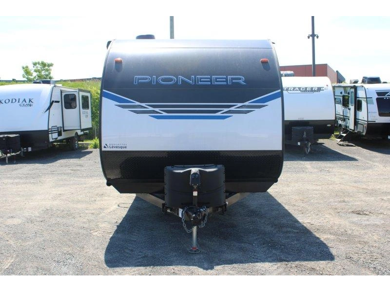 2022 Heartland Pionner 210rd alt