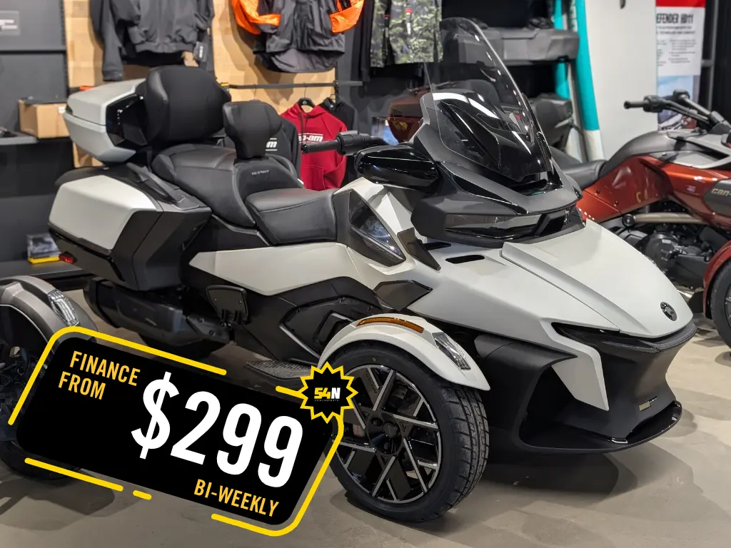 2026 Can-Am Spyder RT Sea-To-Sky - Vegas White Satin 