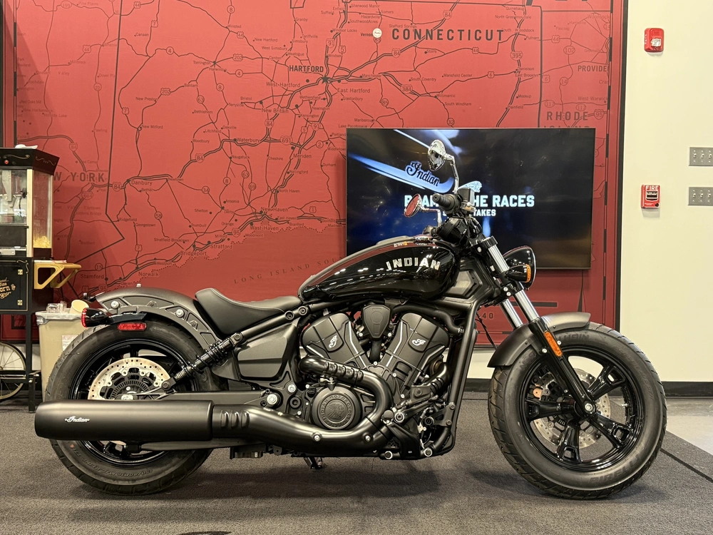 2026 Indian Motorcycle Scout Sixty Bobber alt