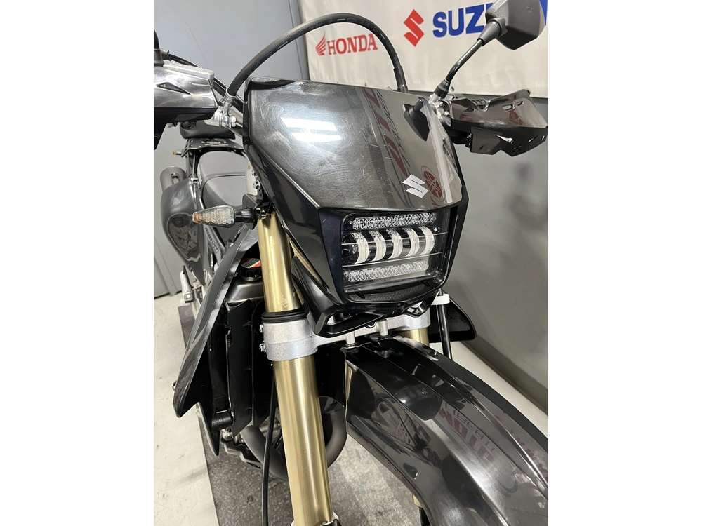 Suzuki Drz400smm Super Moto 2024 alt