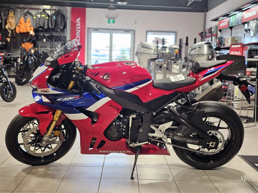 2026 Honda Cbr1000rr-r Fireblade Sp alt