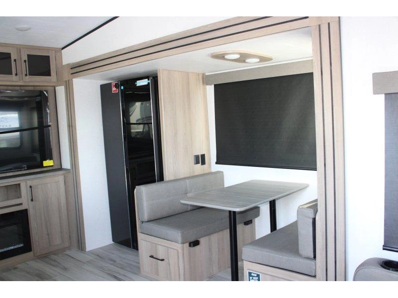 Keystone Rv Coleman 2400rex 2026 alt