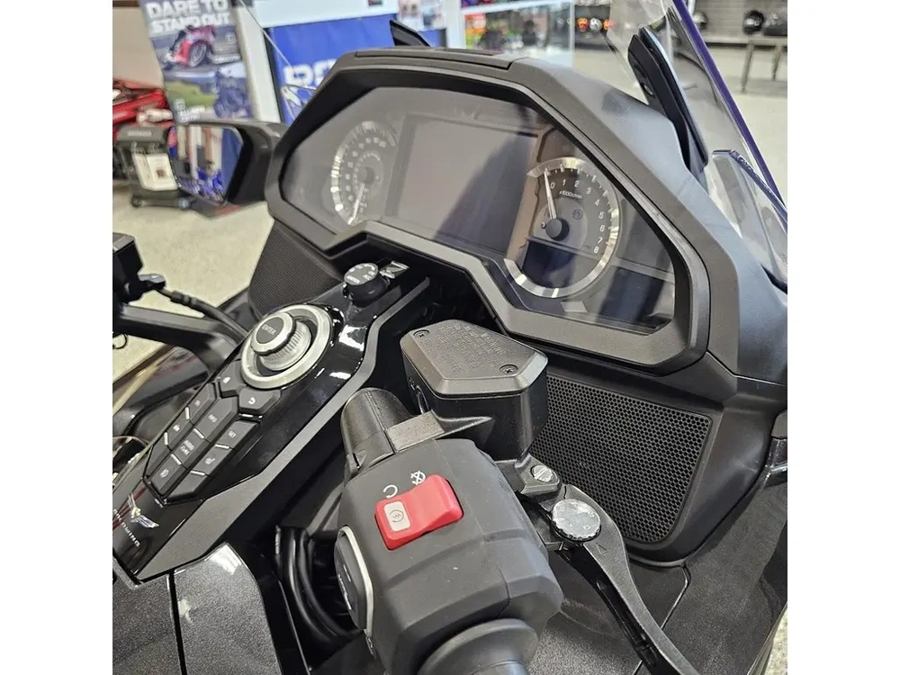 2026 Honda Goldwing Tour 6 Speed alt