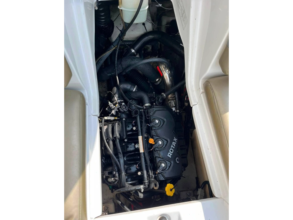 2007 Sea-doo Sport Boats Challenger 180 - Single 4-tech 215hp Rotax alt