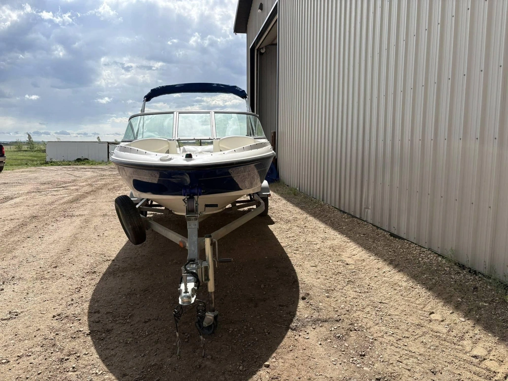 2010 Bayliner Br175 alt