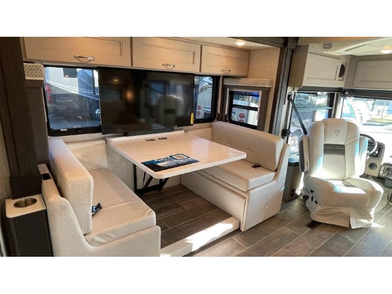 Thor Motor Coach Aria 3401 2023 alt