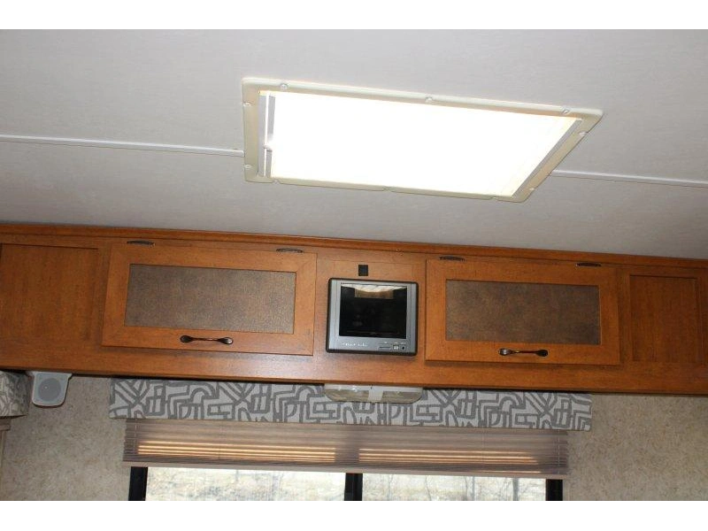 Evergreen Rv Ascend 171rd 2013 alt