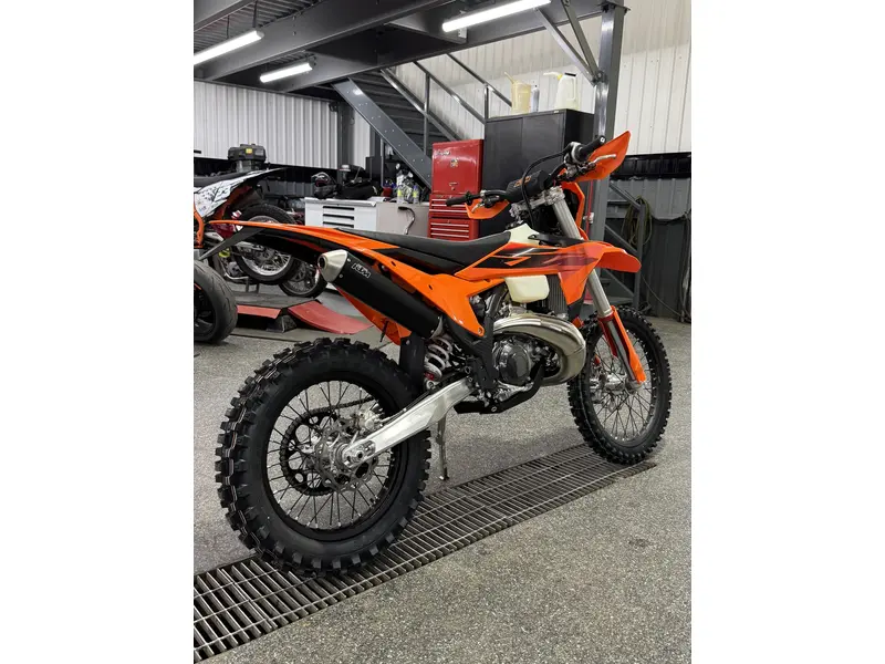 2027 KTM 250 XC-W