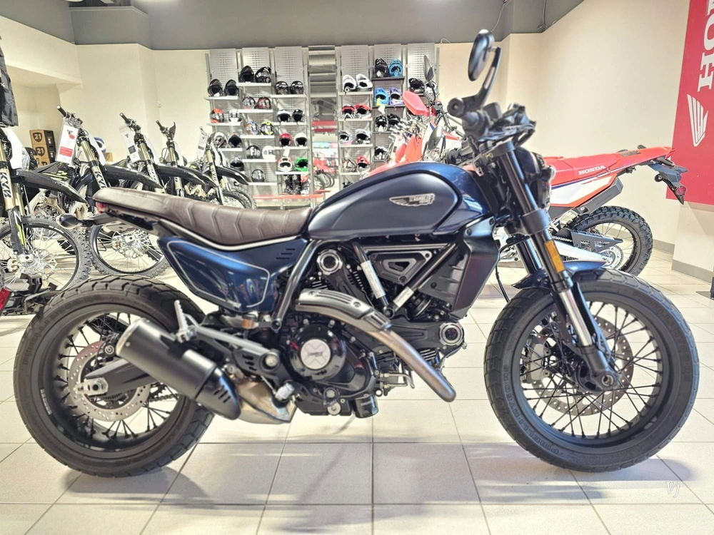 2024 Ducati Scrambler 800 Nightshift Abs alt