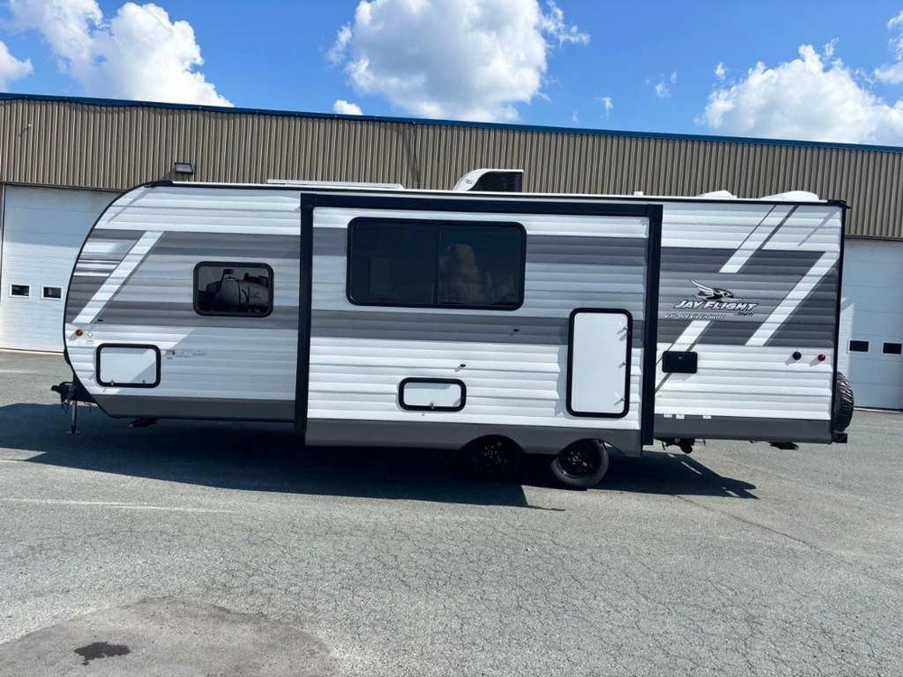 Jayco Jay Flight 245bhs 2027 alt