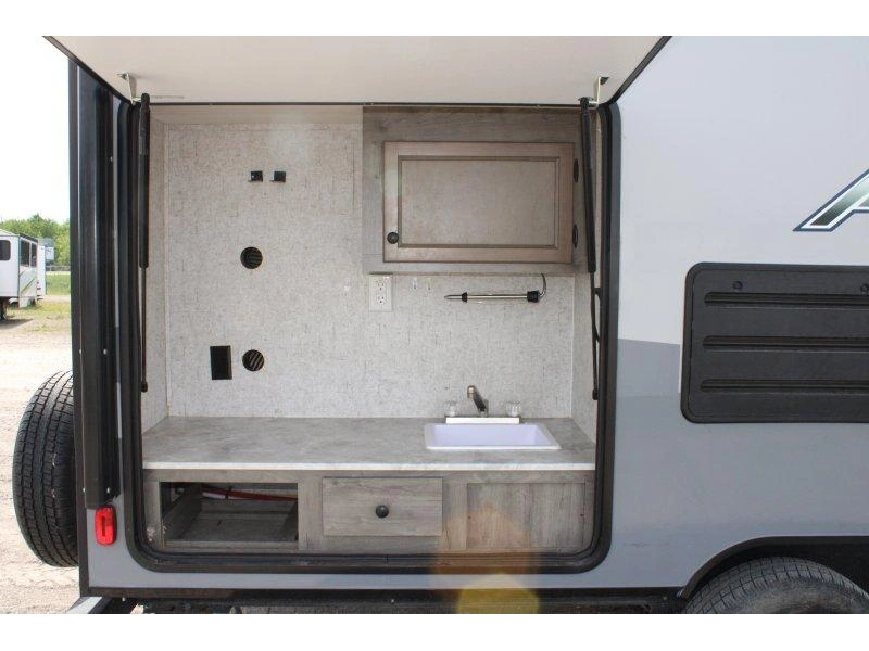 Coachmen Apex 203rbk 2020 alt