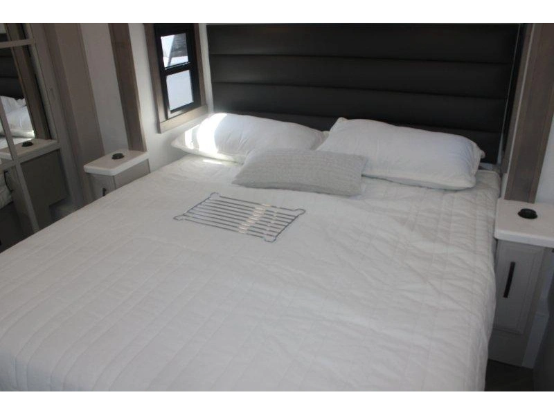 Jayco Precept 36h 2027 alt
