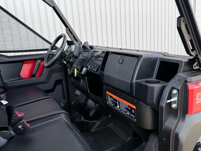 2026 Honda Pioneer 1000 - 3p Dlx alt