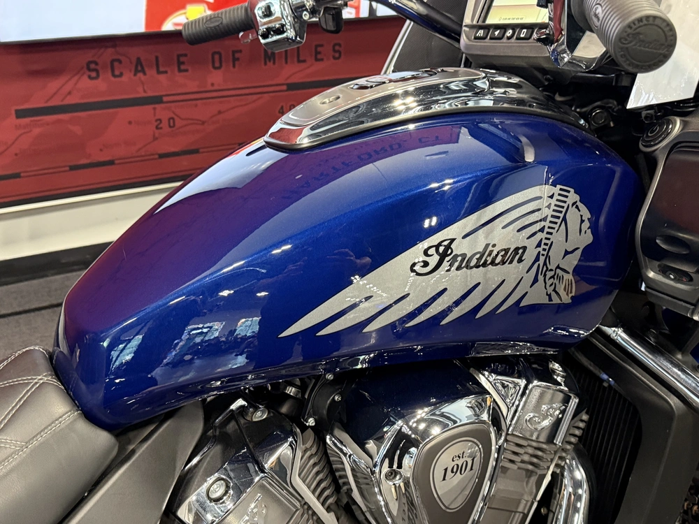 2020 Indian Motorcycle Challenger Limited alt