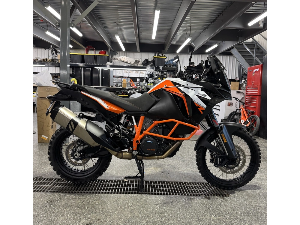 Ktm 1290 Super Adventure 2020 alt
