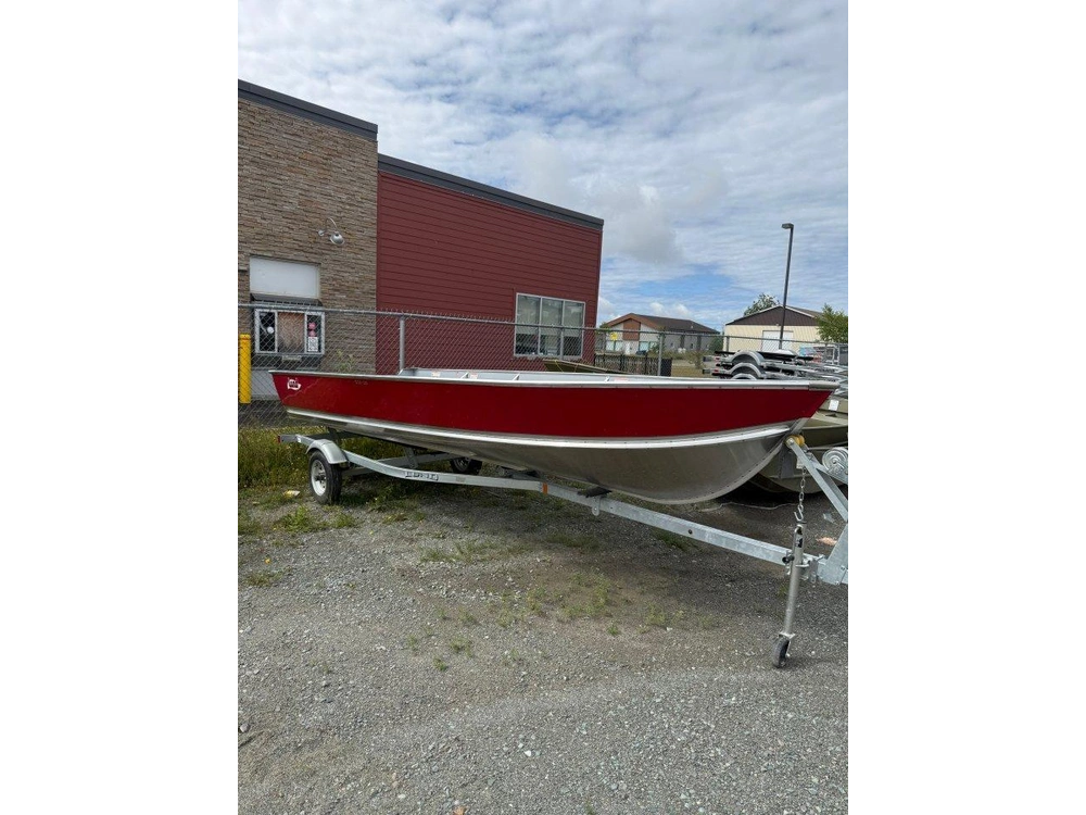 Lund Boat Co Ssv-18 2026 alt