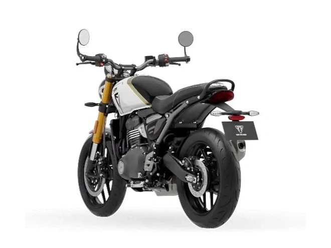 2026 Triumph Speed 400 Pearl Metallic White And Phantom Black alt