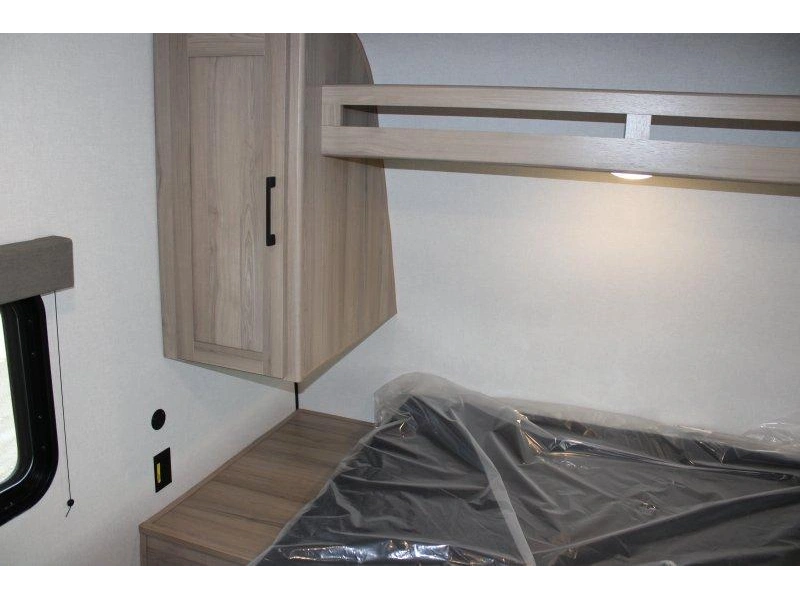 Keystone Rv Coleman 25b 2026 alt