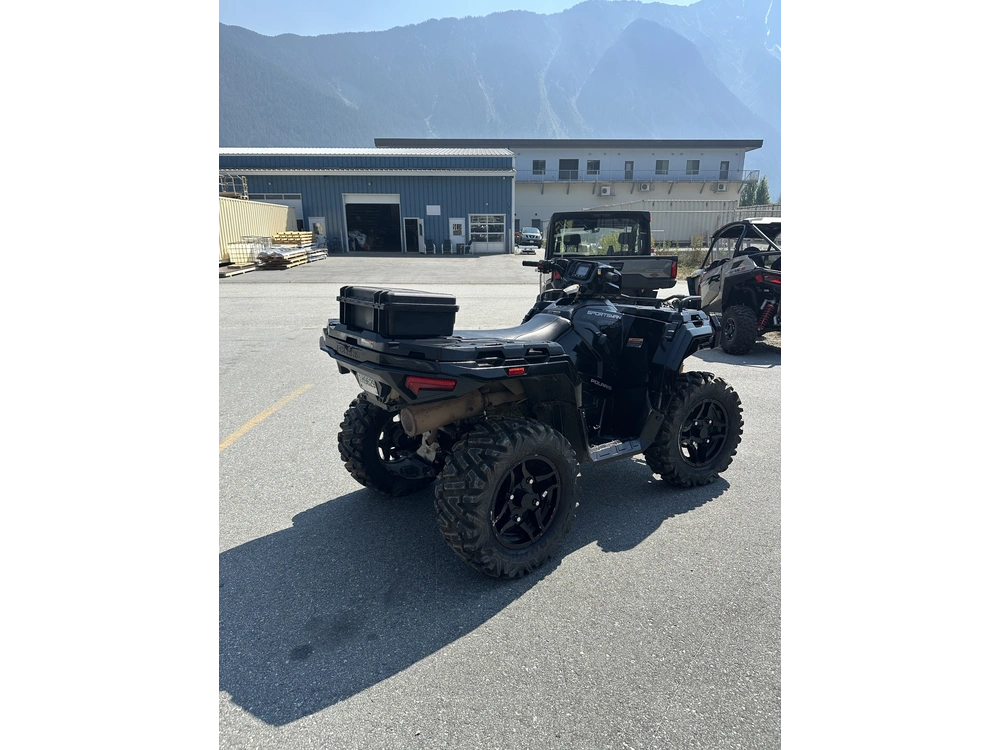 2023 Polaris Sportsman 570 Trail - Onyx Black *$93 Bi-weekly* alt