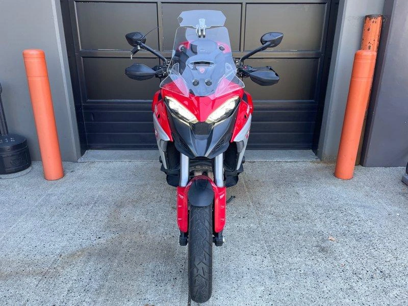 2021 Ducati Multistrada V4 alt