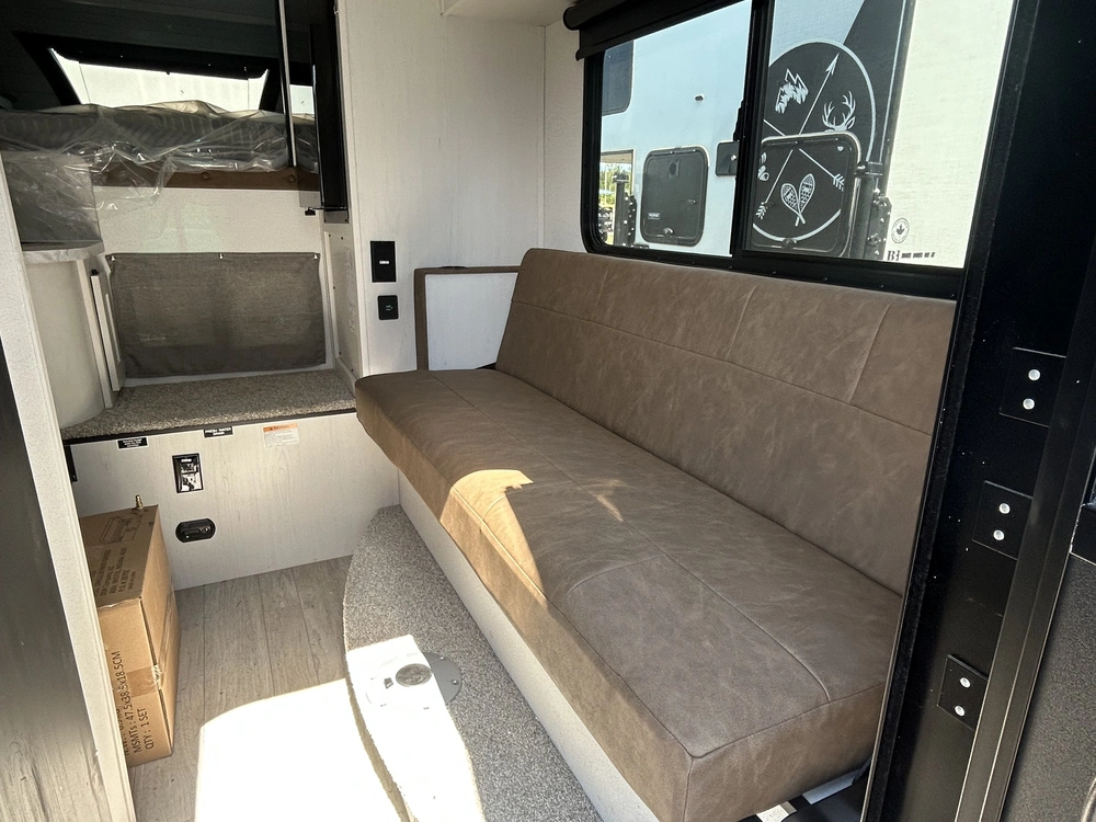 Palomino Hs-750 Caravane Portée 2026 alt