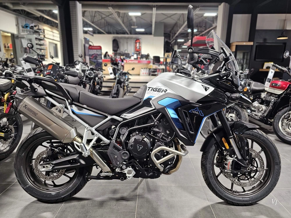 2026 Triumph Tiger 900 Gt Pro Alpine Edition alt