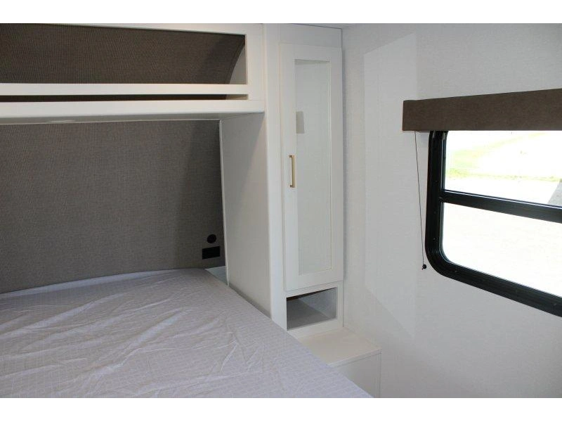 Grand Design Transcend 19bhx 2026 alt