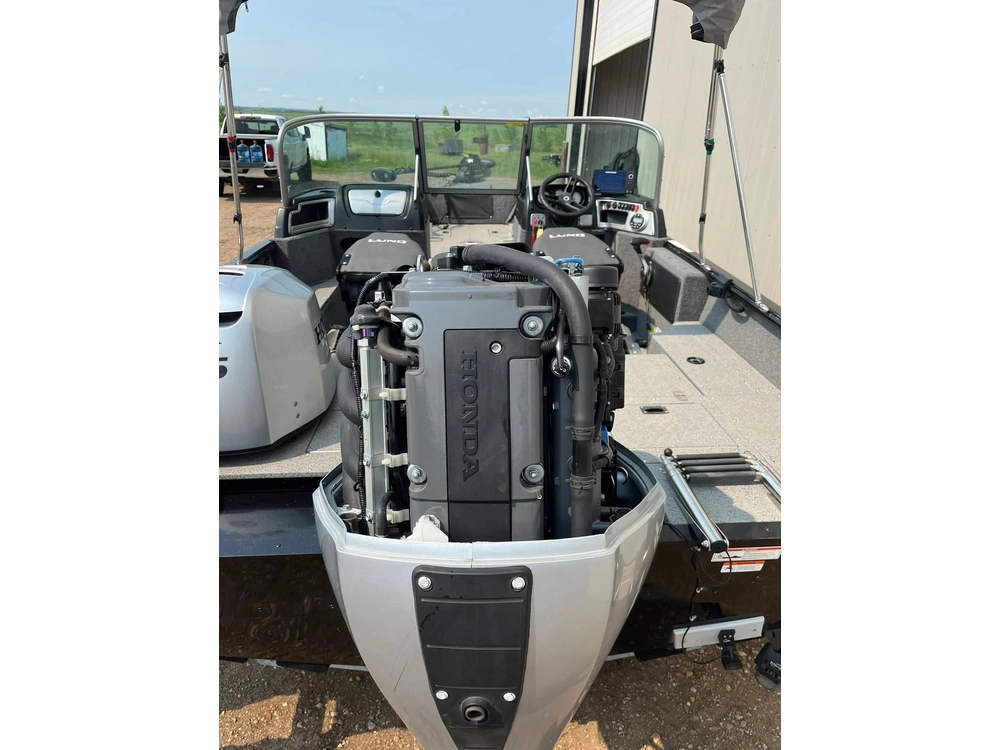 2018 Lund Boat Co 1775 Impact alt