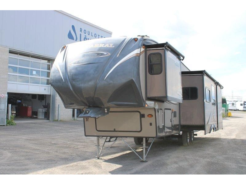 Coachmen Chaparral D348bhs 2014 alt